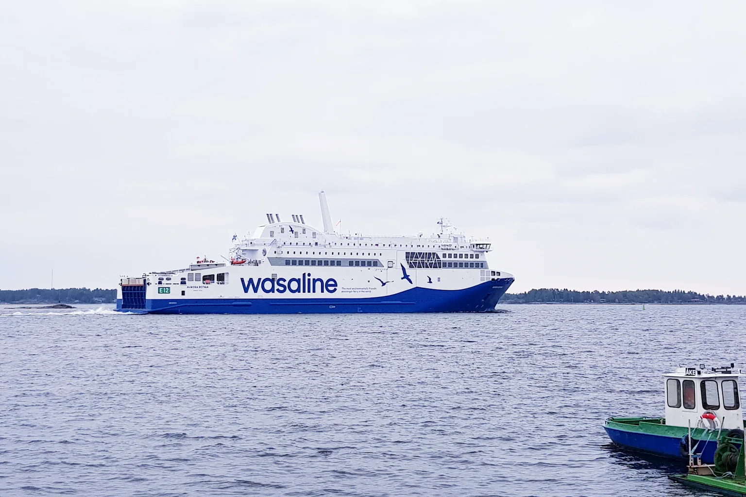 Fähre von Wasaline